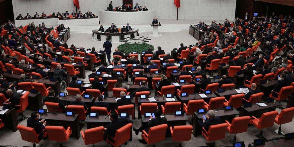 Spor Kulüpleri ve Spor Federasyonları Kanunu Resmî Gazete’de&nbsp;Yayımlandı